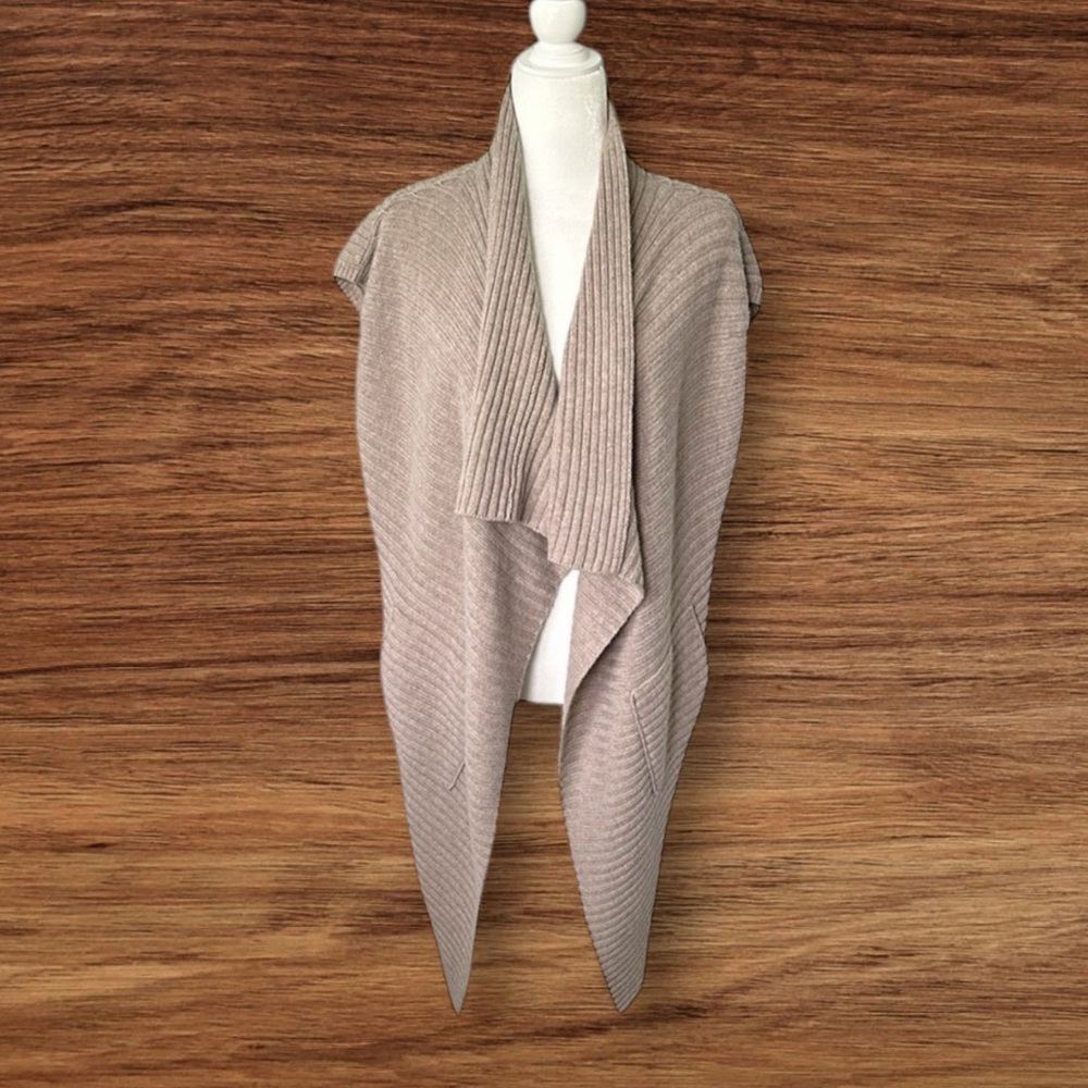 Zoe couture NWT tan ribbed cashmere mix cardigan vest gilet festive gift size S